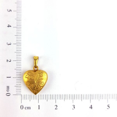 PIN RELICÁRIO CORAÇÃO DECORADO 13MM CAP