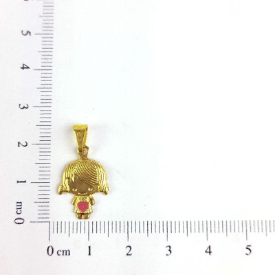 PIN MENINA RISCOS RESINADO CAP