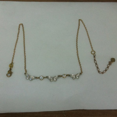 COLAR BORBOLETAS E PONTO DE LUZ
